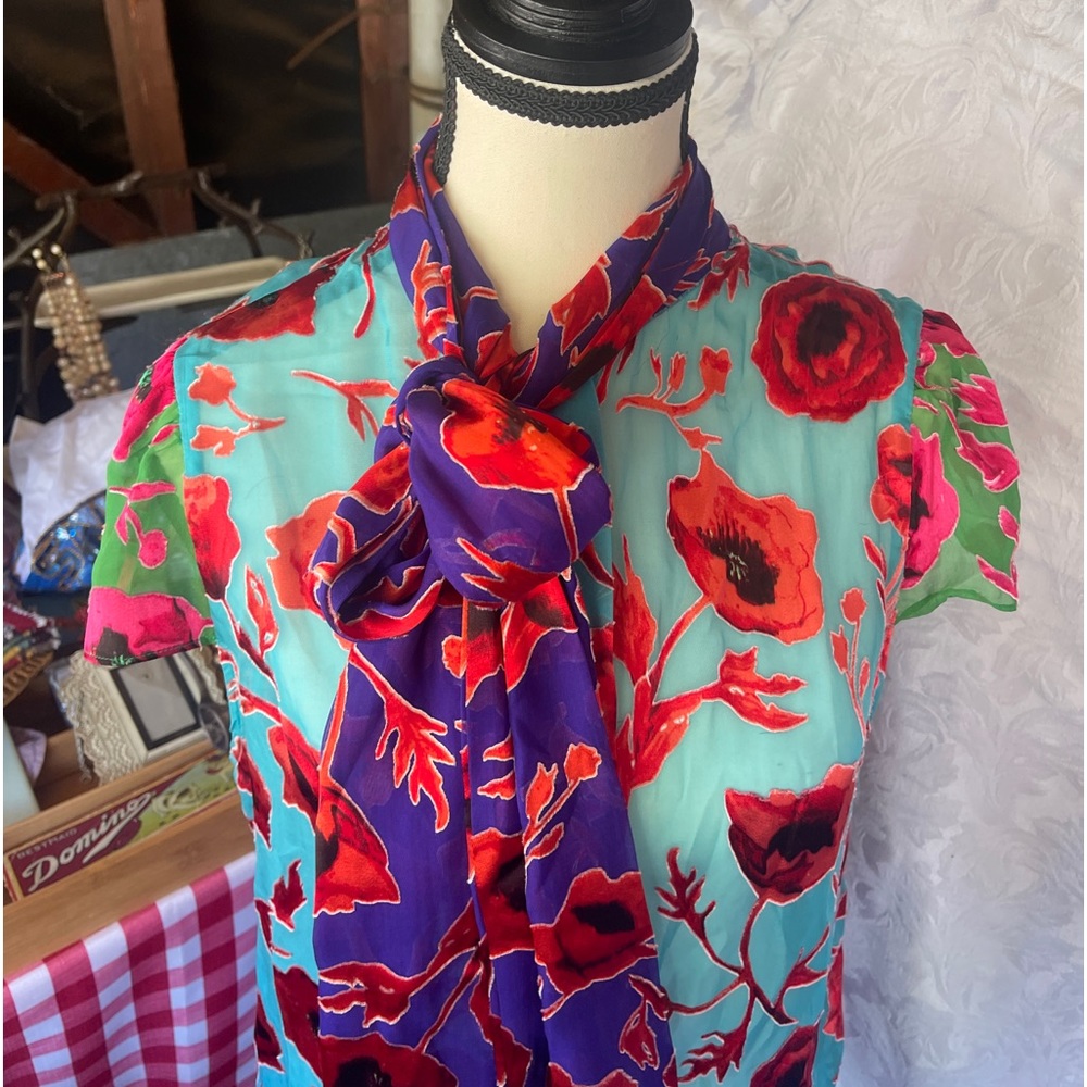 Alice + Olivia Multicolor Silk Blouse. Size M.